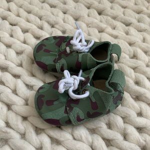Size 1 Piper Finn Baby shoes - Worn 2x
